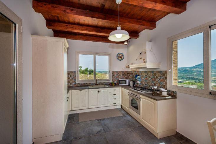 Villa Miro, Stupenda Villa Con Piscina Privata Кастелламмаре-дель-Голфо Экстерьер фото